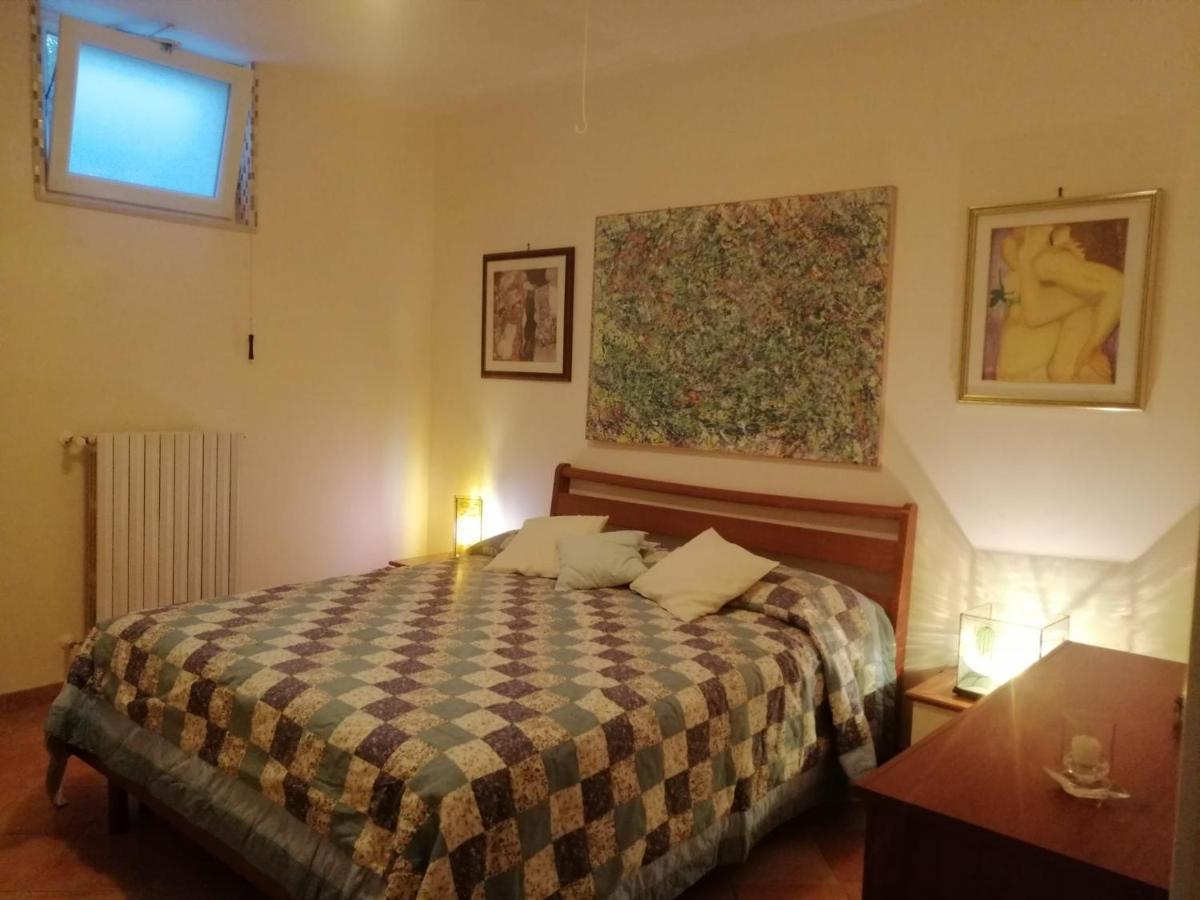 Villa Dimora Zara à Cozze Extérieur photo